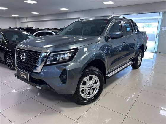 NISSAN FRONTIER 2.3 16V TURBO DIESEL XE CD 4X4 AUTOMÁTICO NISSAN FRONTIER 2.3 16V TURBO DIESEL XE CD 4X4 AUTOMÁTICO